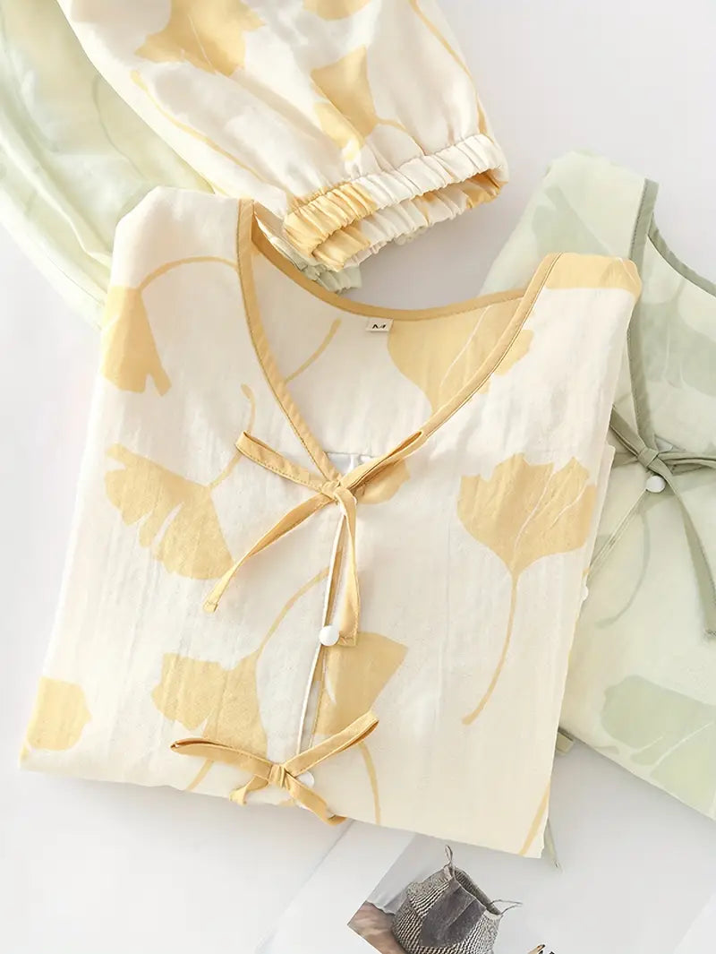 Women’s Elegant Floral Long Sleeve Pajama Set