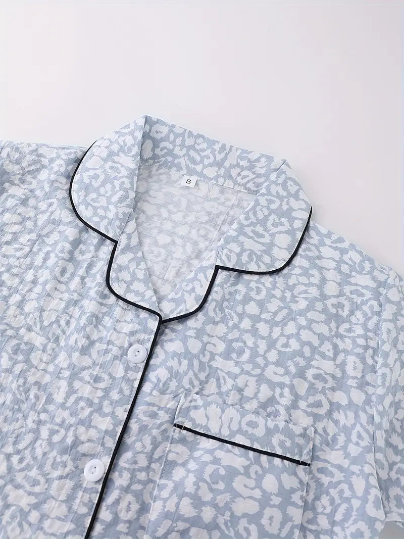 3pcs Women'S Pajama Set with Short Sleeves and Shorts 2